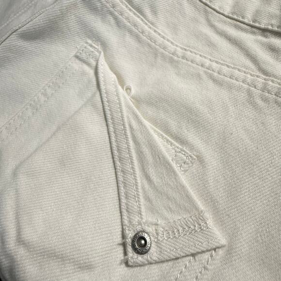 English Factory Destroyed Mom Jeans White Distressed Flipped Pocket Sz 25 NWT - Picture 6 of 12